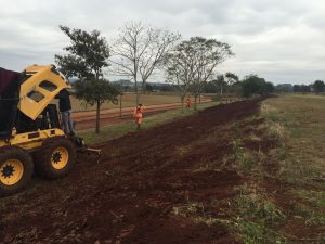 Trabajos De Reacondicionamiento De La Pista Atlética Del Parque De Las Naciones ( Parque Ecológico ...