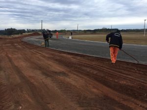 Siguen Los Trabajos De Mejoramiento De La Pista Atlética Del Parque De Las Naciones(Parque Ecológico)