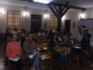 Reunión Y Ultimando Detalles Para La Fiesta Nacional De Las Colectividades