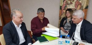 El Intendente De Nuestra Ciudad Don Francisco Morales Haciendo Entrega De Los Proyectos De Asfaltado ...